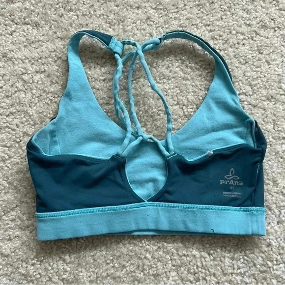Prana Women’s Everyday Sports Bra Size XS Light Azurite Gym Active $50 - Picture 3 of 11